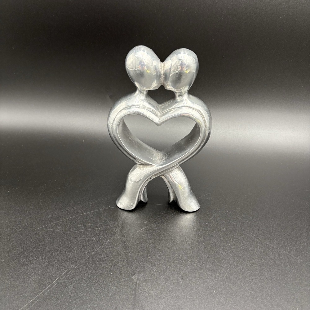 Just Paper Roses ~The‎ Kiss~ Aluminum Figurine Valentines 10th Anniversary
